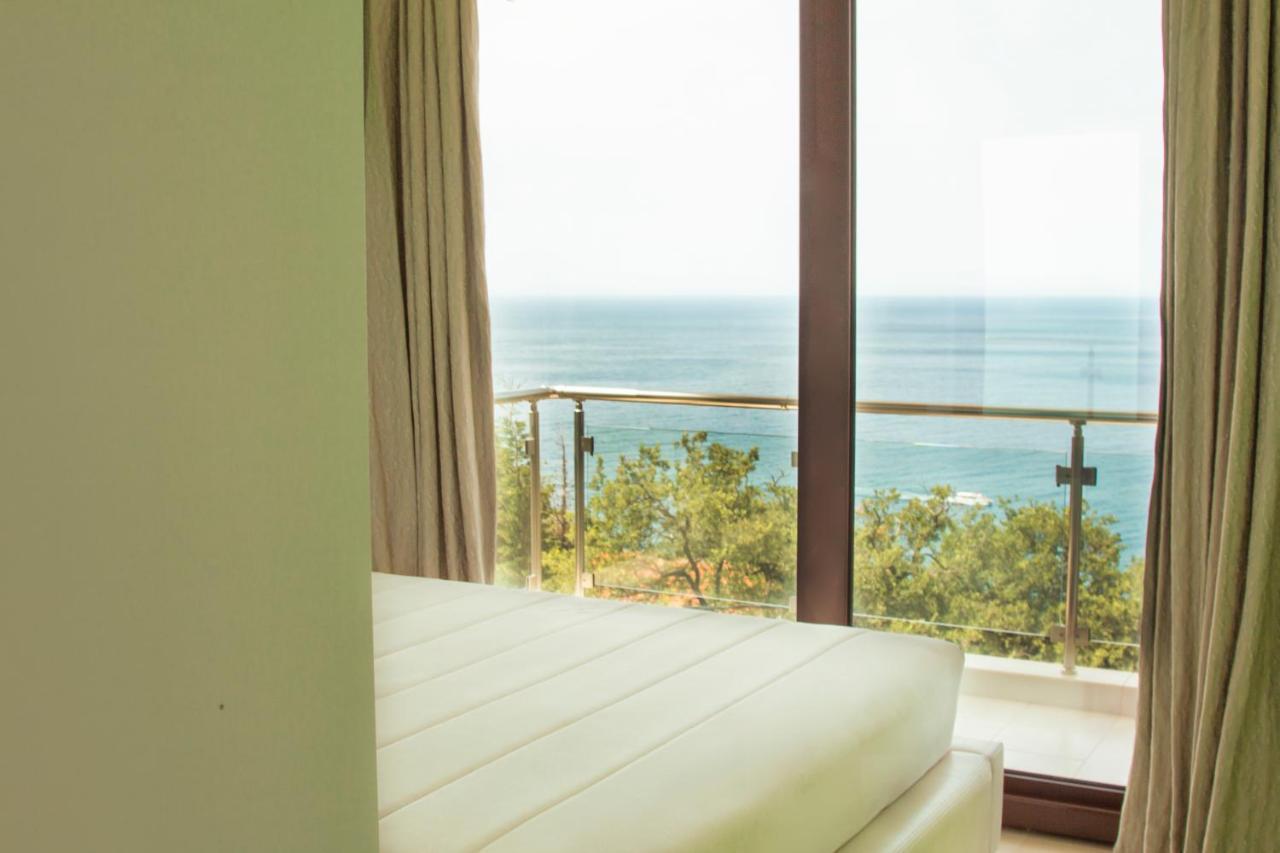 Apartment Superseaview Sutomore Exteriör bild